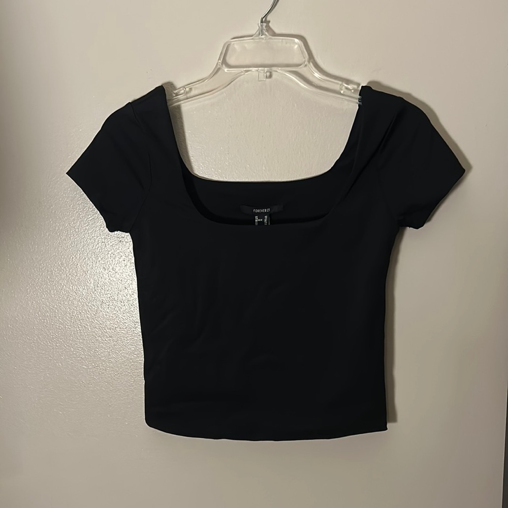 Women’s crop top